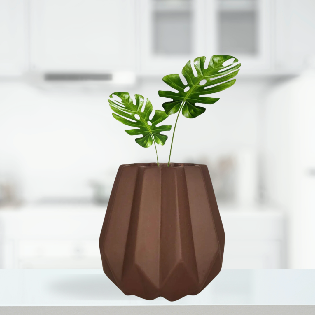 Brown diamond print ceramic planter
