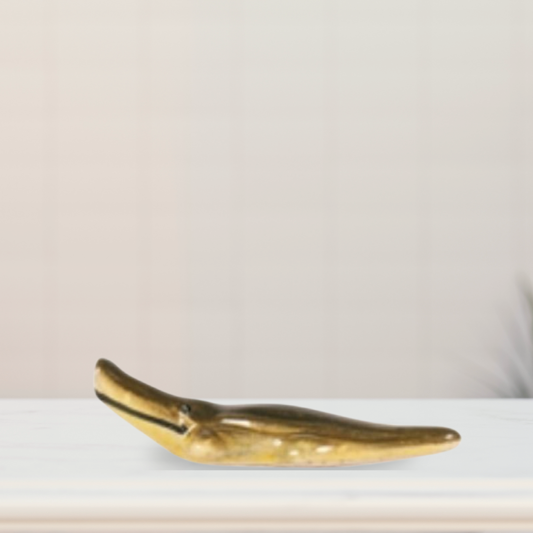 Garden miniature crocodile figurine