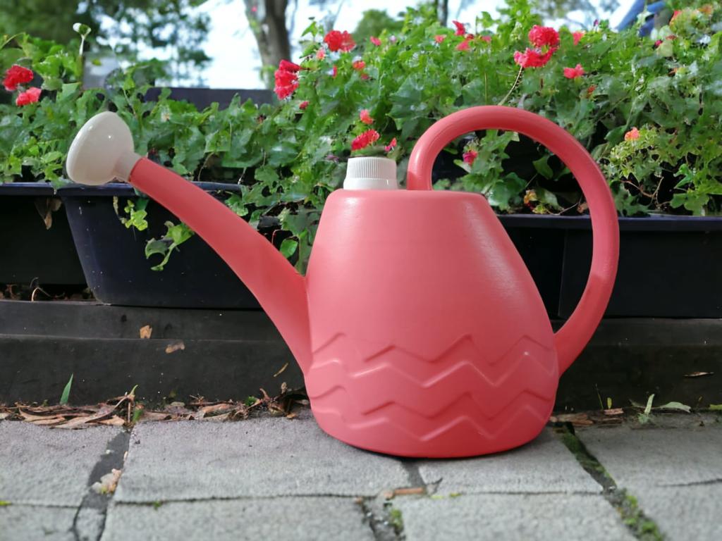 2-liter watering can - lightweight