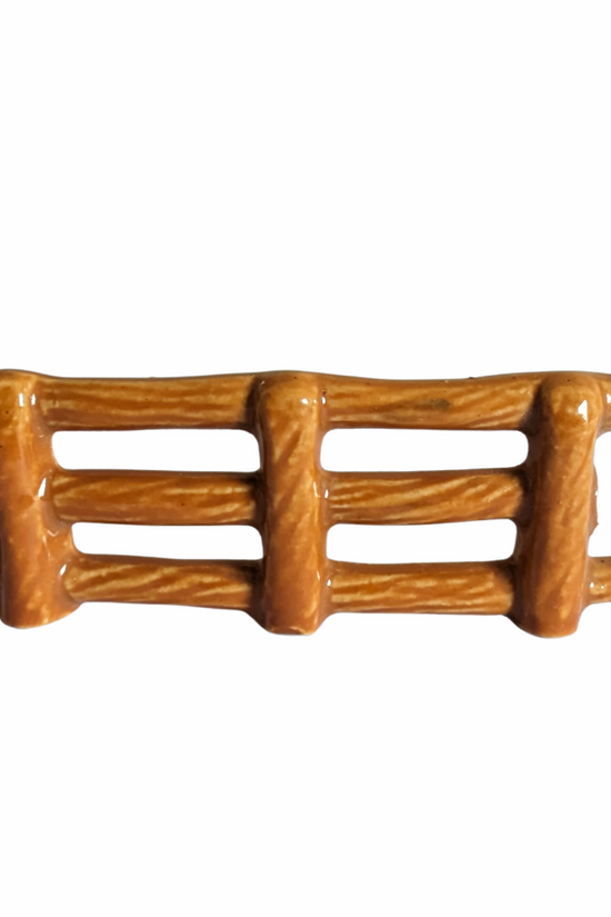 Miniature garden fence in brown
