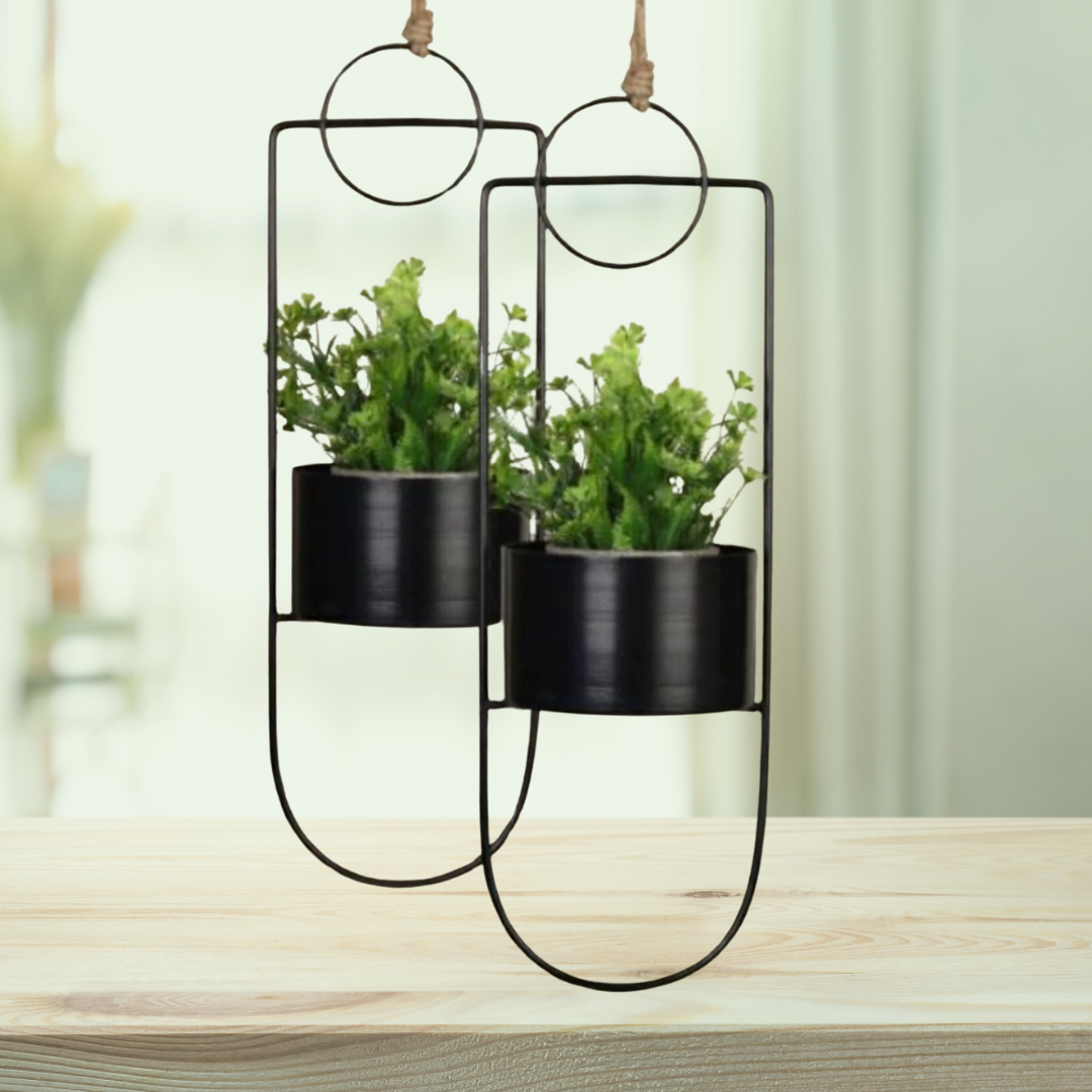 Set of 2 black metal hanging planters
