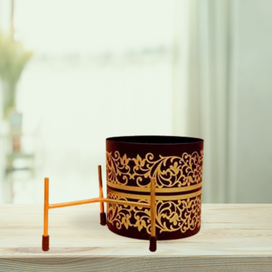Black & gold motif ceramic planter
