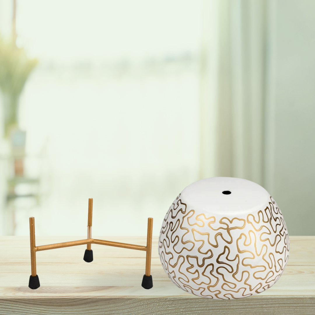 Apple-shaped decorative metal planter
