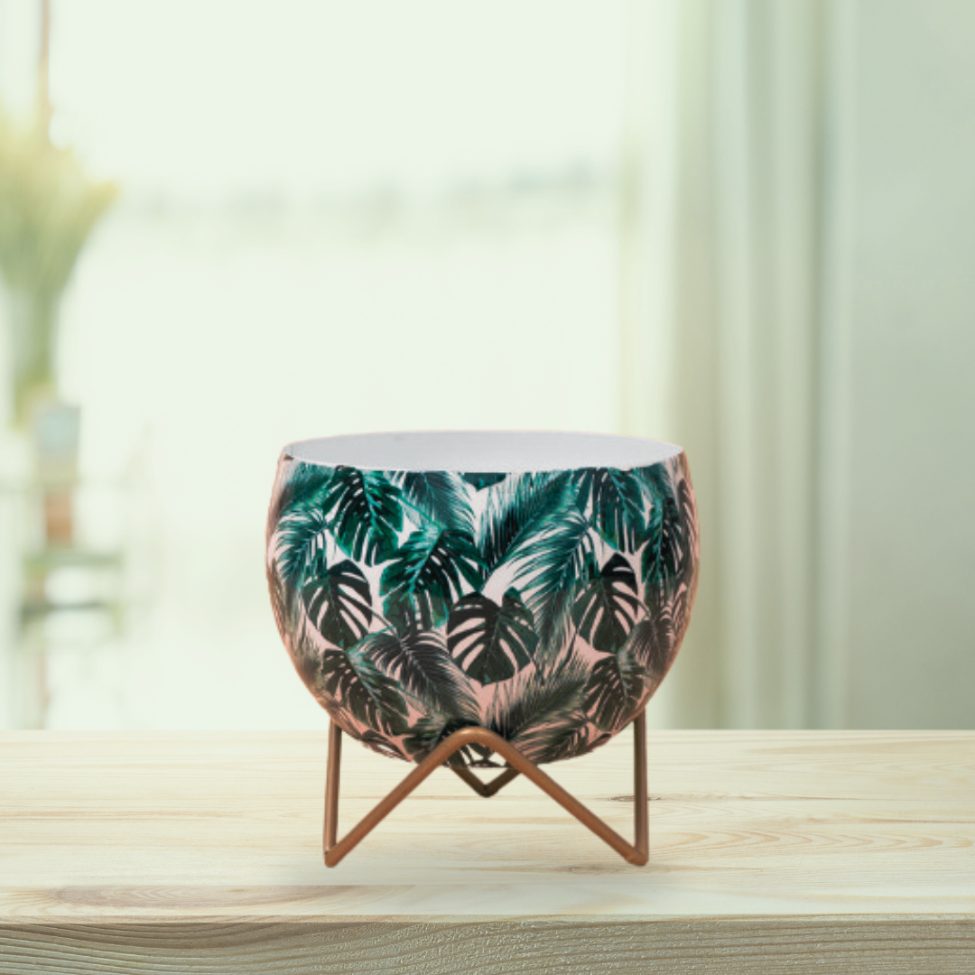 Hawai-style printed metal pot
