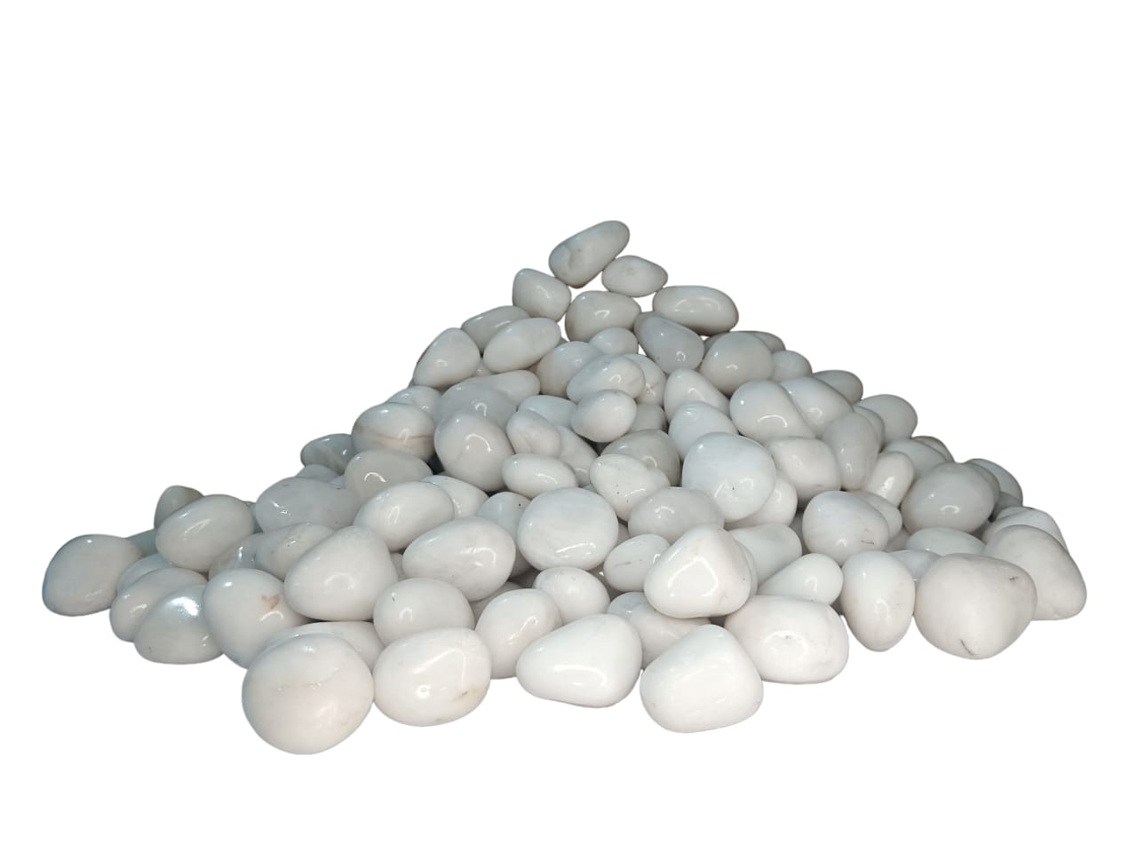 Half kg white polished pebbles
