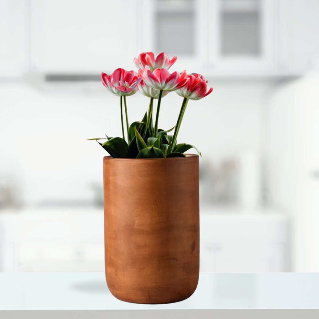 Jack ceramic planter with vintage design
