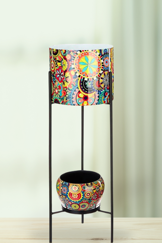 Double decker metal plant stand
