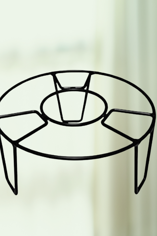Round single pot stand - black
