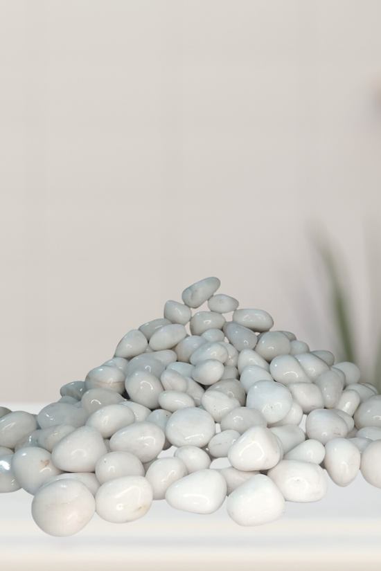 Half kg white polished pebbles
