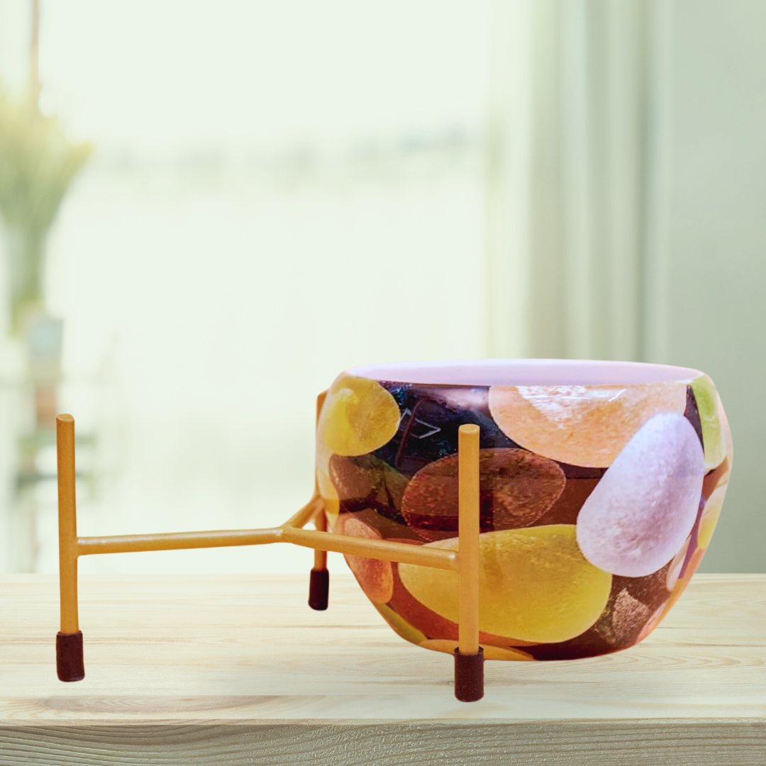 Multi-color pebble design planter
