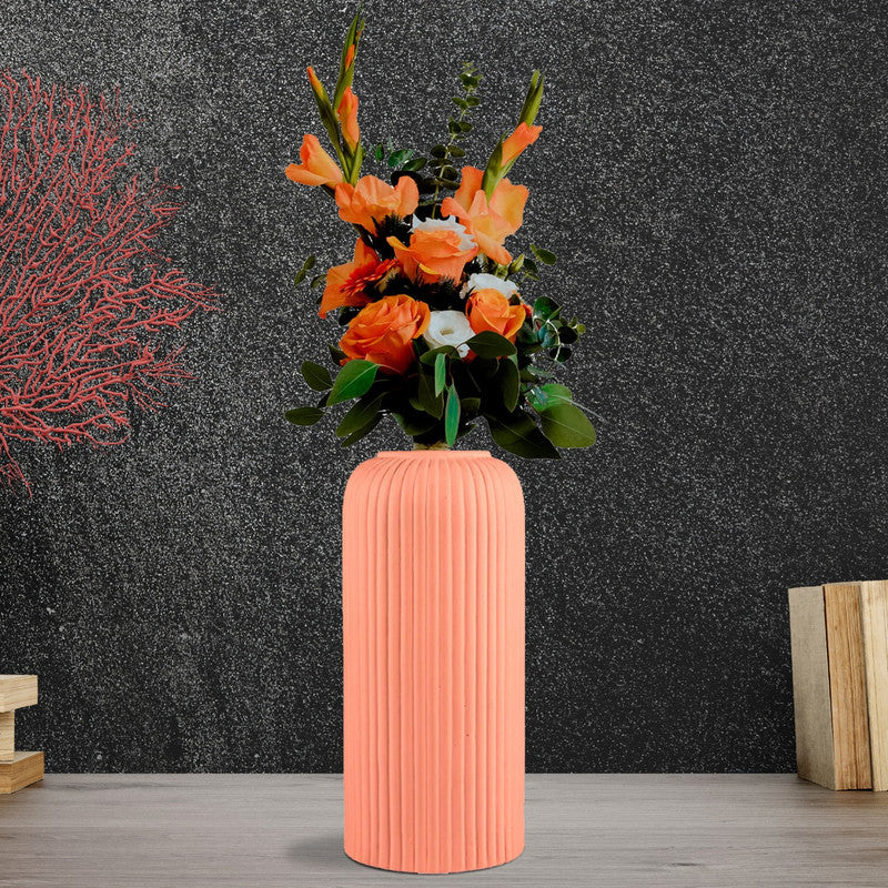 Ceramic pink planters - minimalist design
