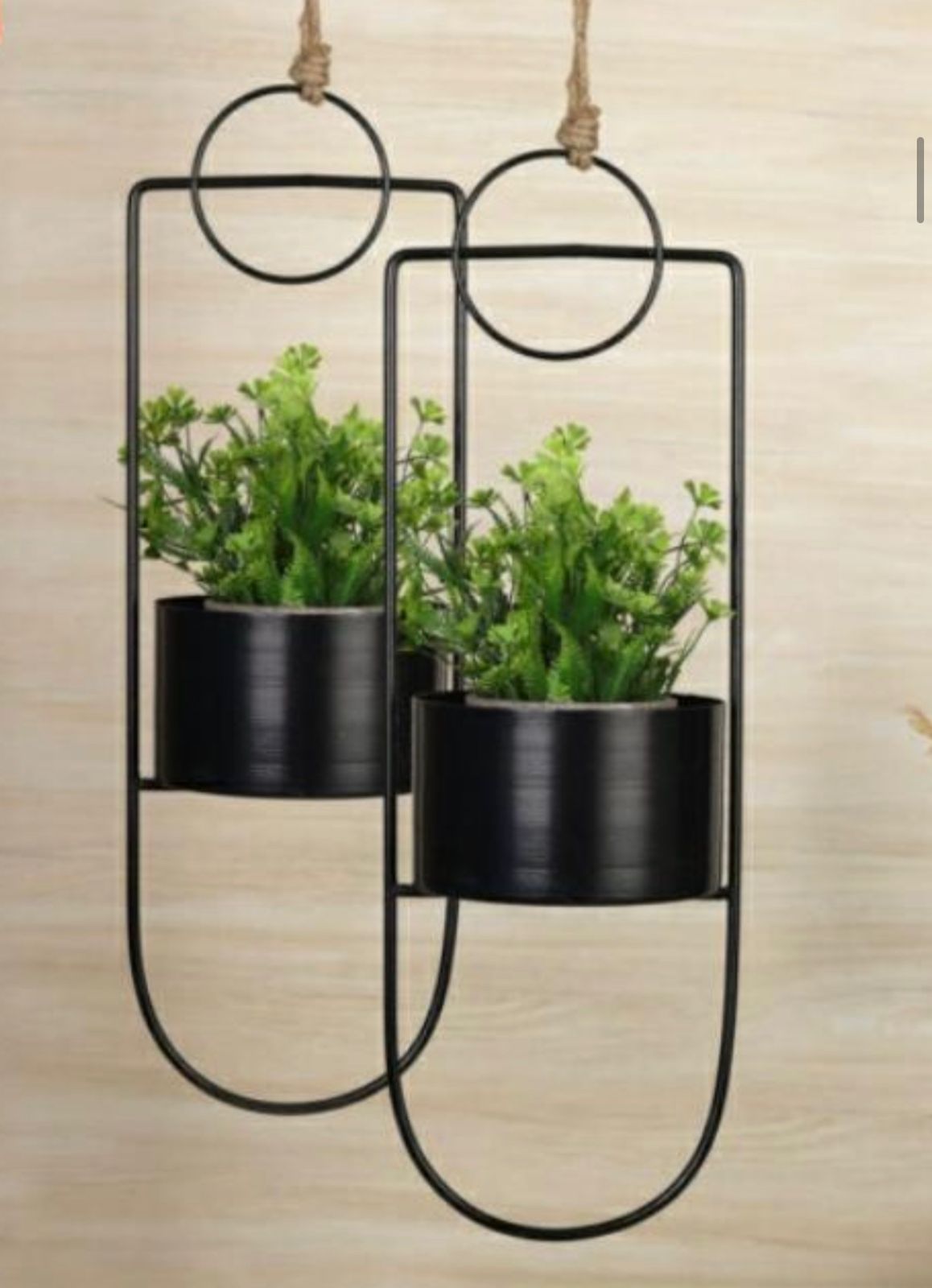 Set of 2 black metal hanging planters

