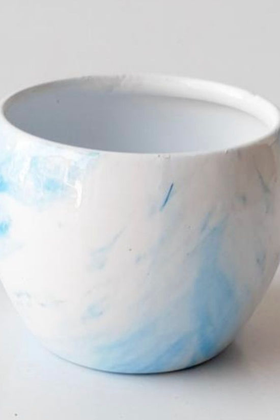 Dream apple planters for desk decor
