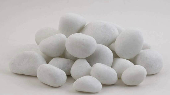 Unpolished decorative white pebbles
