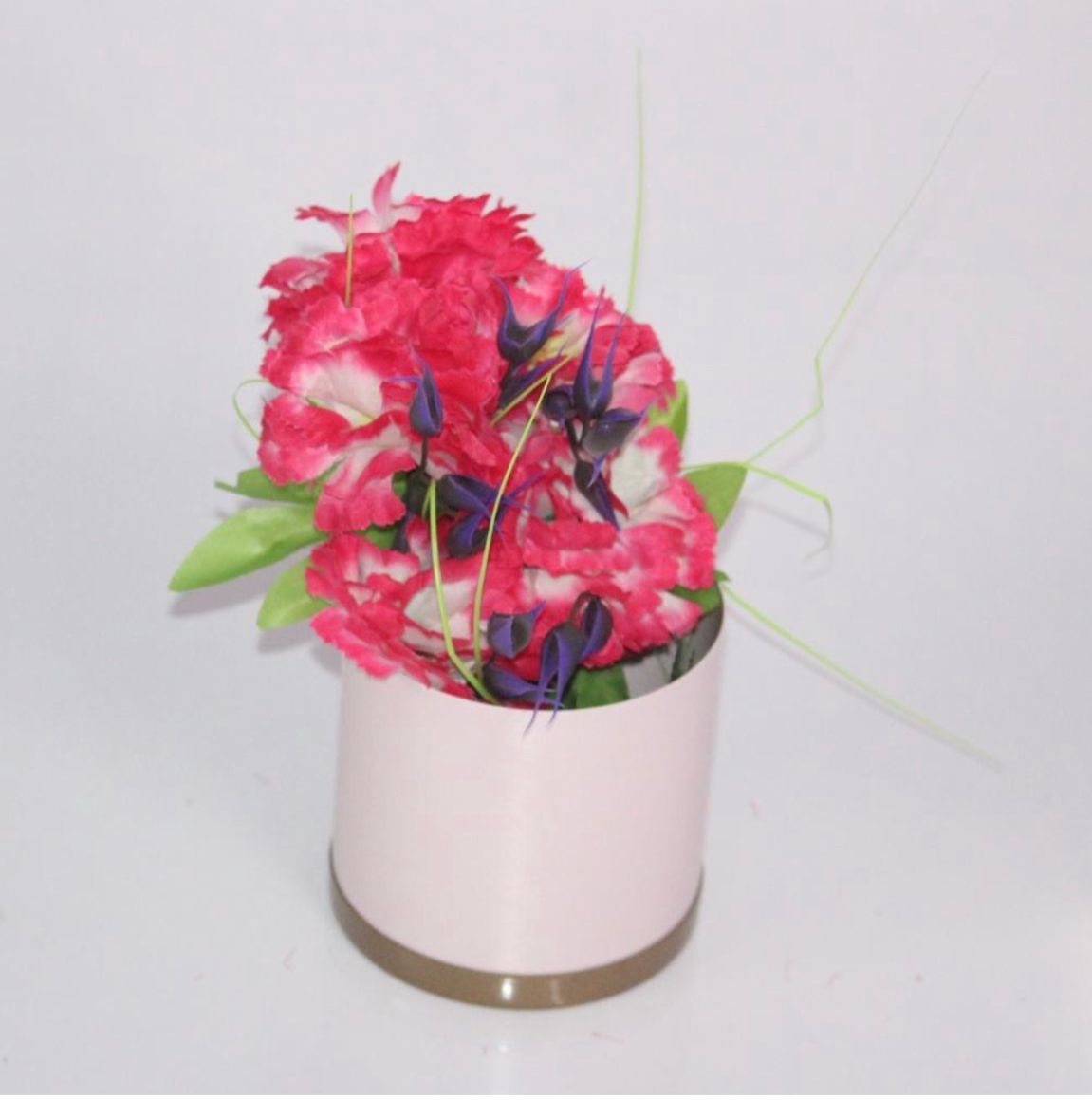 Indoor table plant pots for gifts

