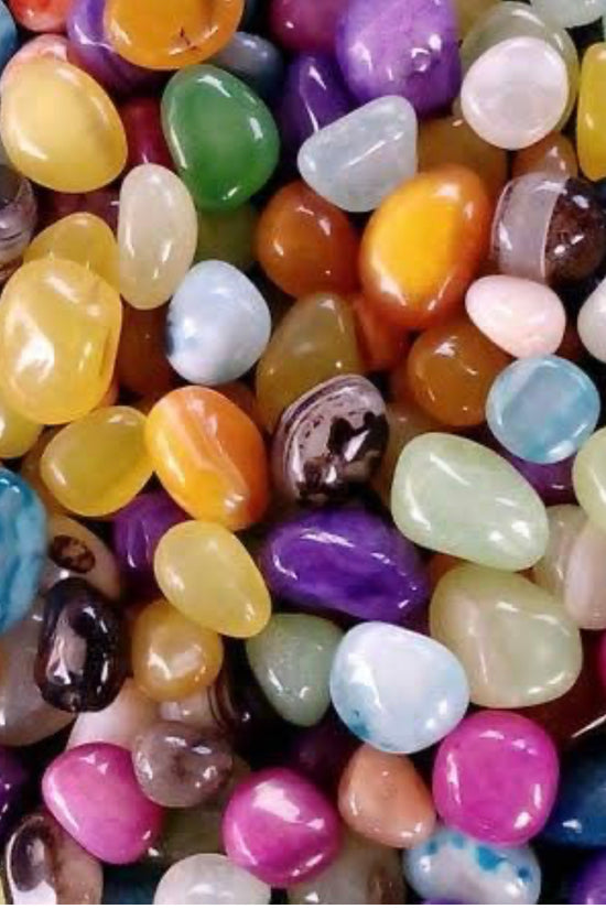 Multi-color polished garden stones
