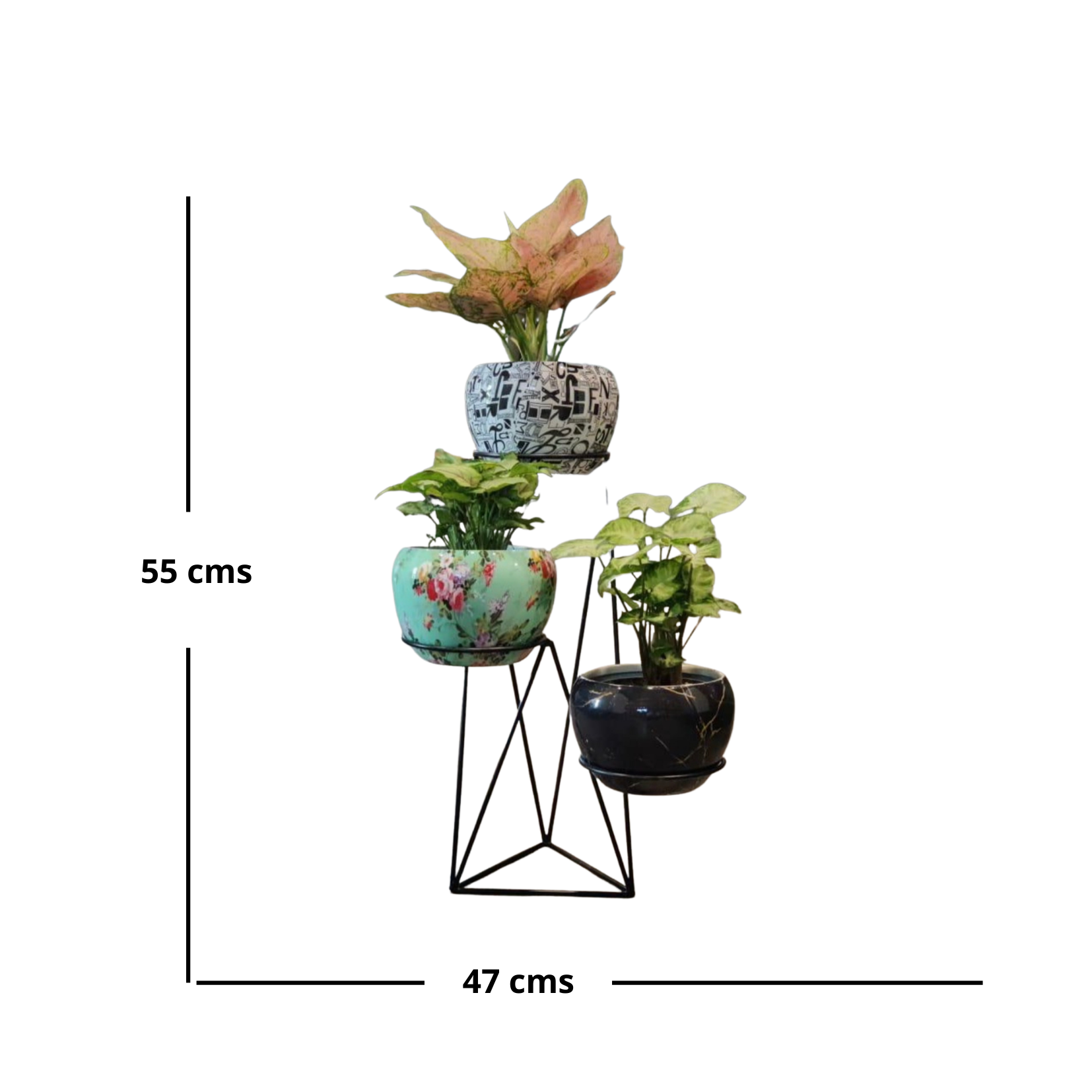 Vertical metal plant stand with pots
