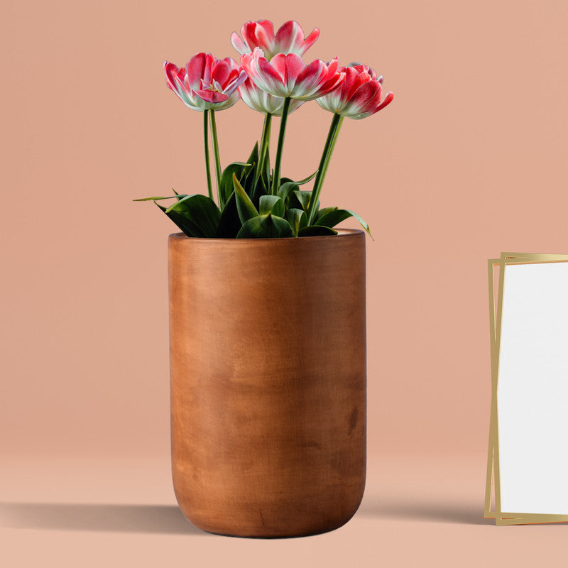 Jack ceramic planter with vintage design
